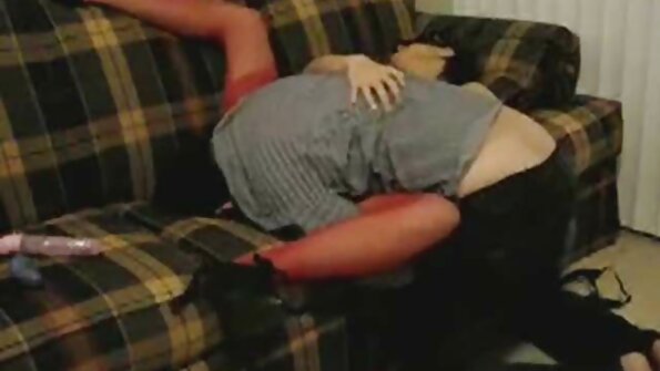 Vrući JOI video s porno film masaza prsatnom brinetom pumom vrućeg tijela