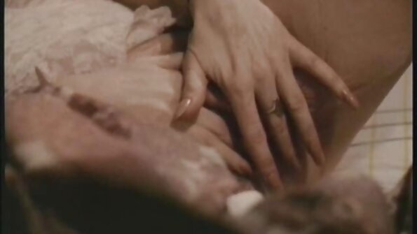 Lezbijska scena zgodnih beba Karla Kush i Alex De porno filmovi lizanje picke La FLor